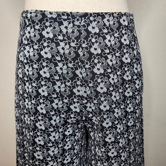 Vintage‎ 60's Mod Silver Metallic Daisy Print Super Elephant Bell Pants Size 6 - Picture 3 of 11
